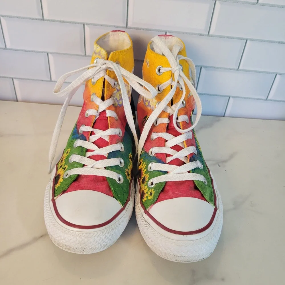 Converse Chuck Taylor All Star High Top Hand Painted Sunflower Bee Womens 9